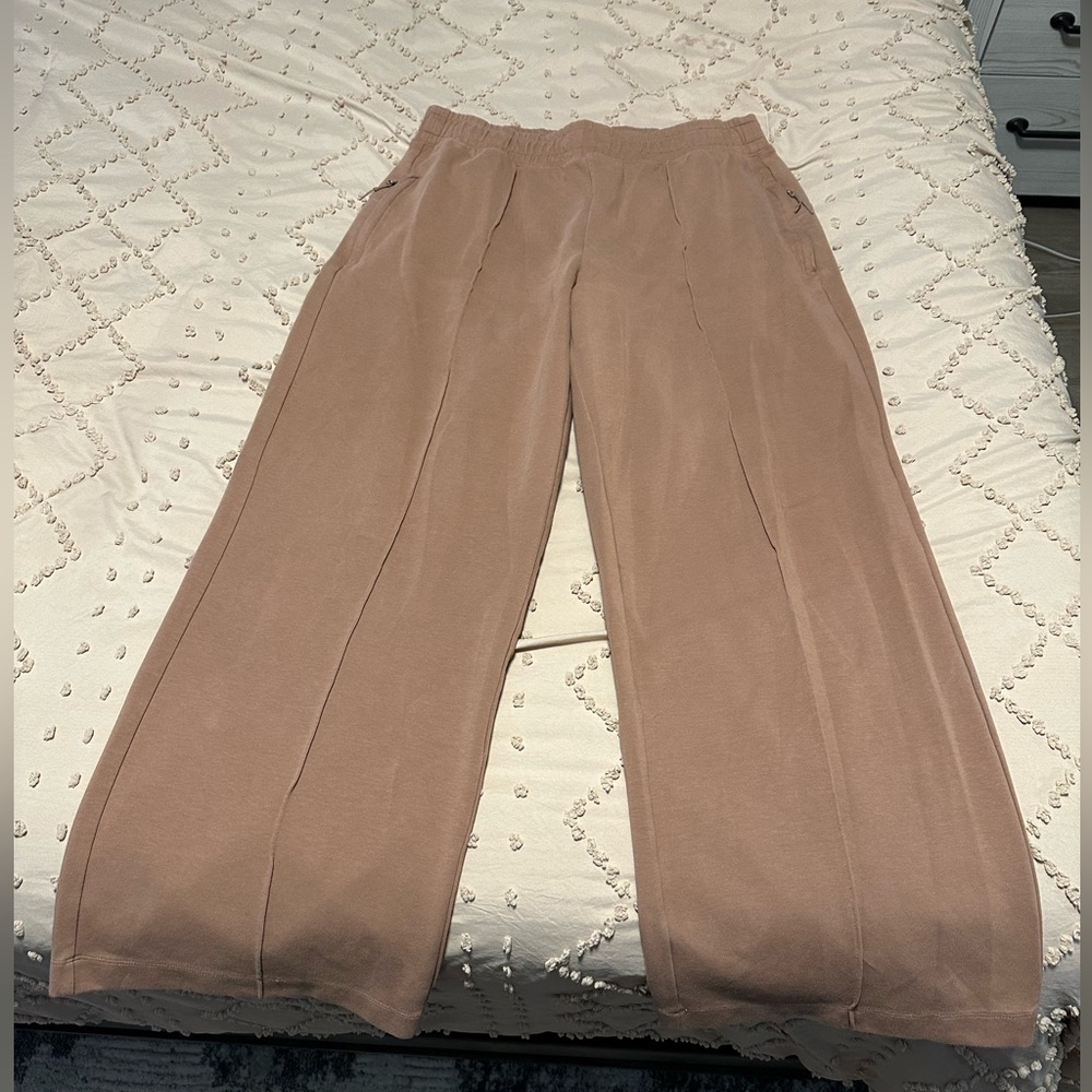 Old navy wide leg sweatpants